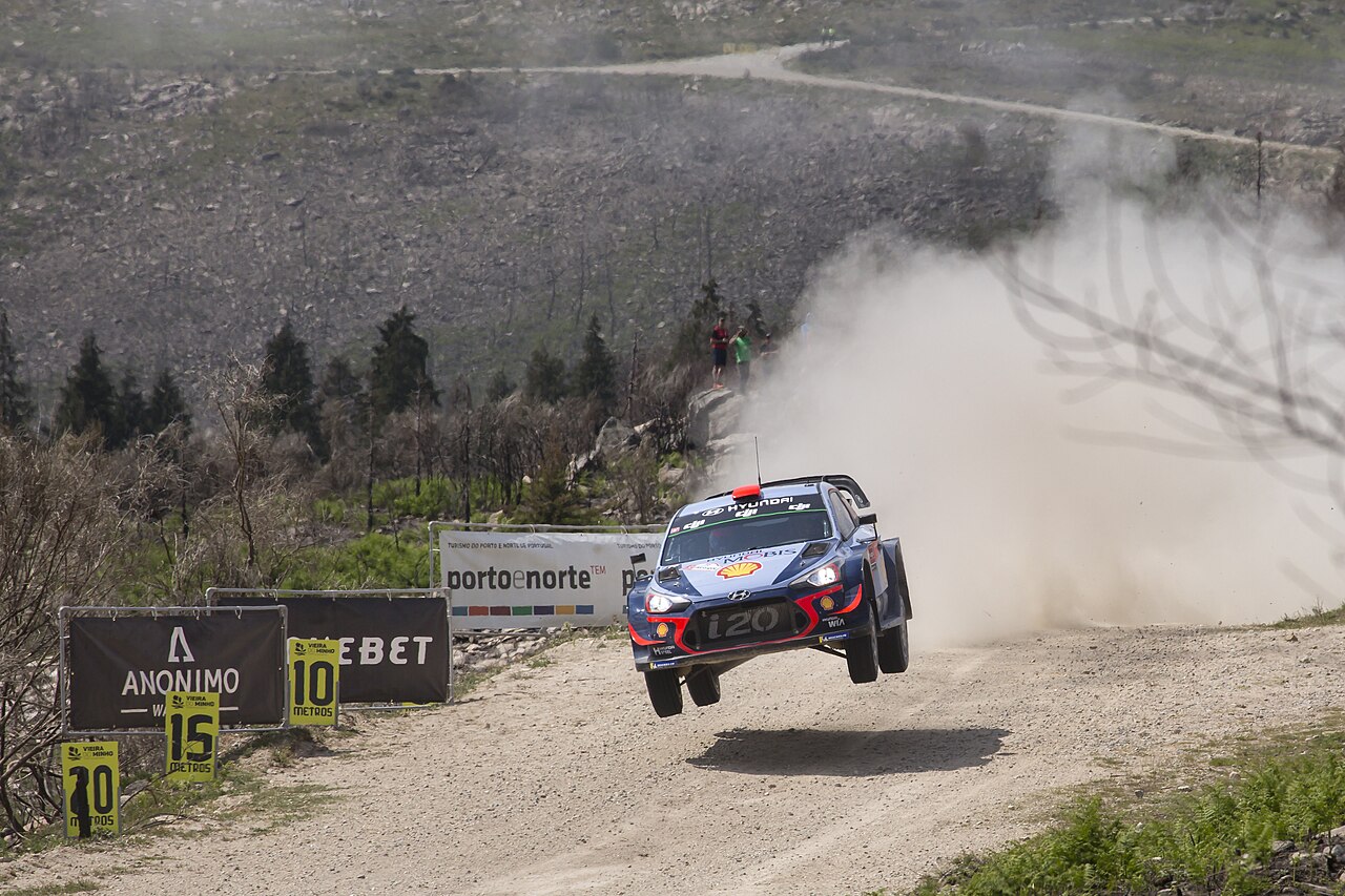 WRC 2026 : Ogier de retour à plein temps, Neuville sous pression de la nouvelle génération