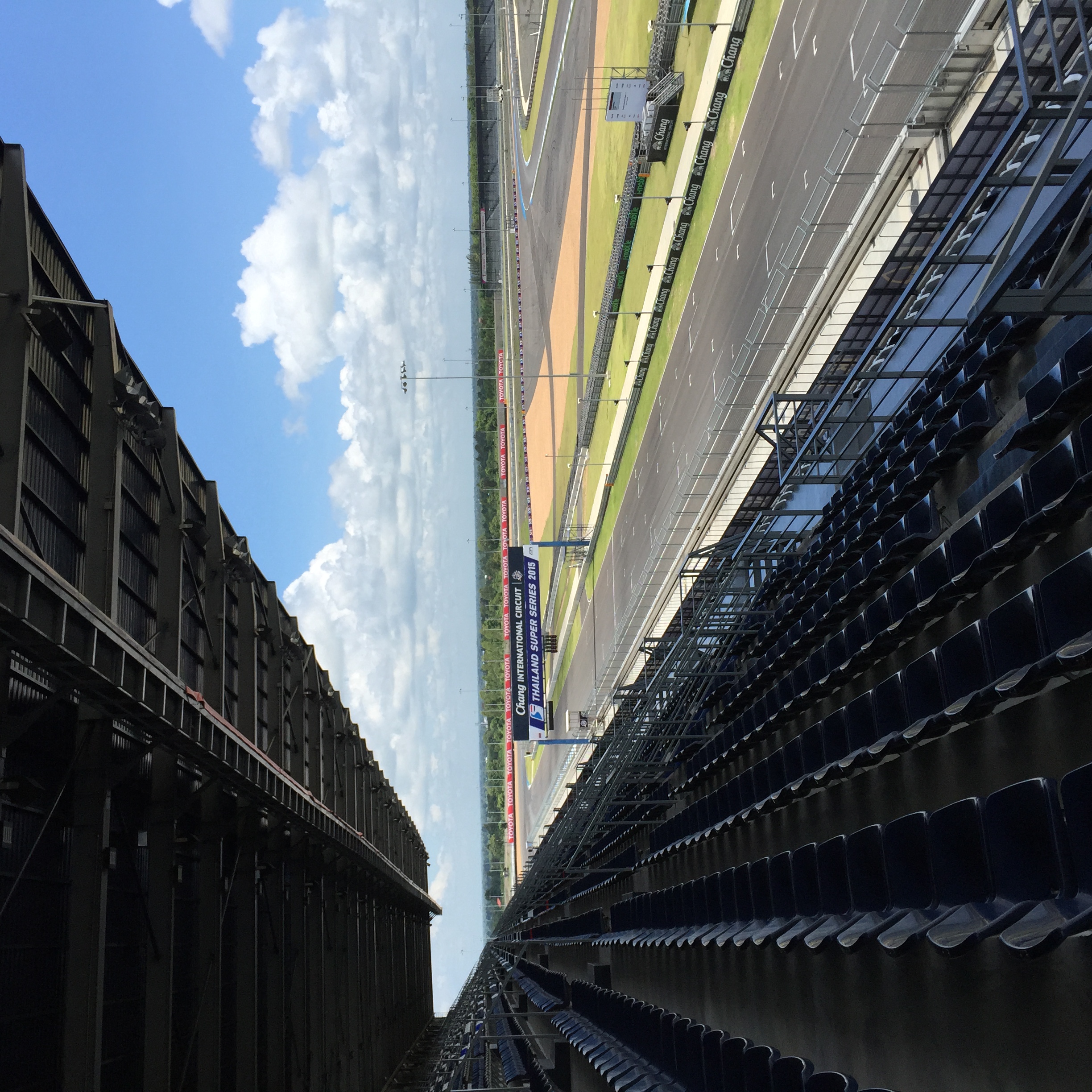 MotoGP 2026 - Thaïlande : Bezzecchi ouvre la saison, Acosta 2e, Fernandez 3e