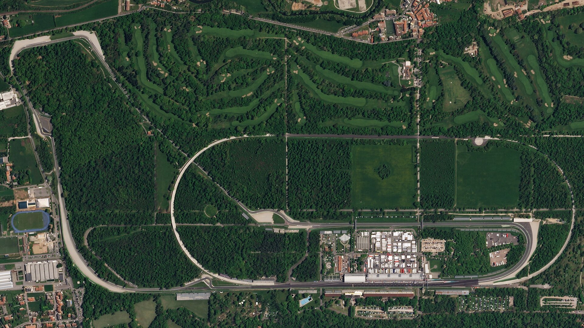 Monza : guide train, navettes et parkings
